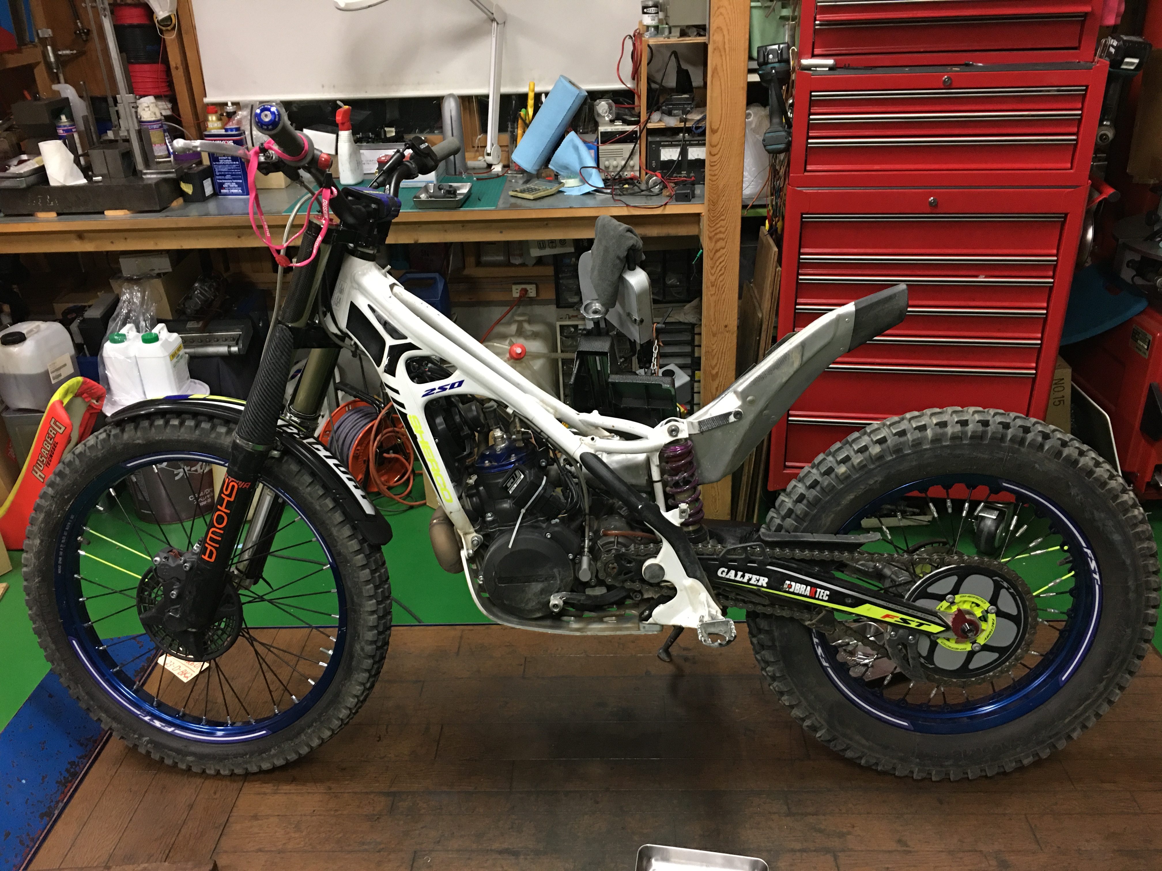 Sherco TRIAL キャブレター整備 | 岡本商店ホームページ、その５