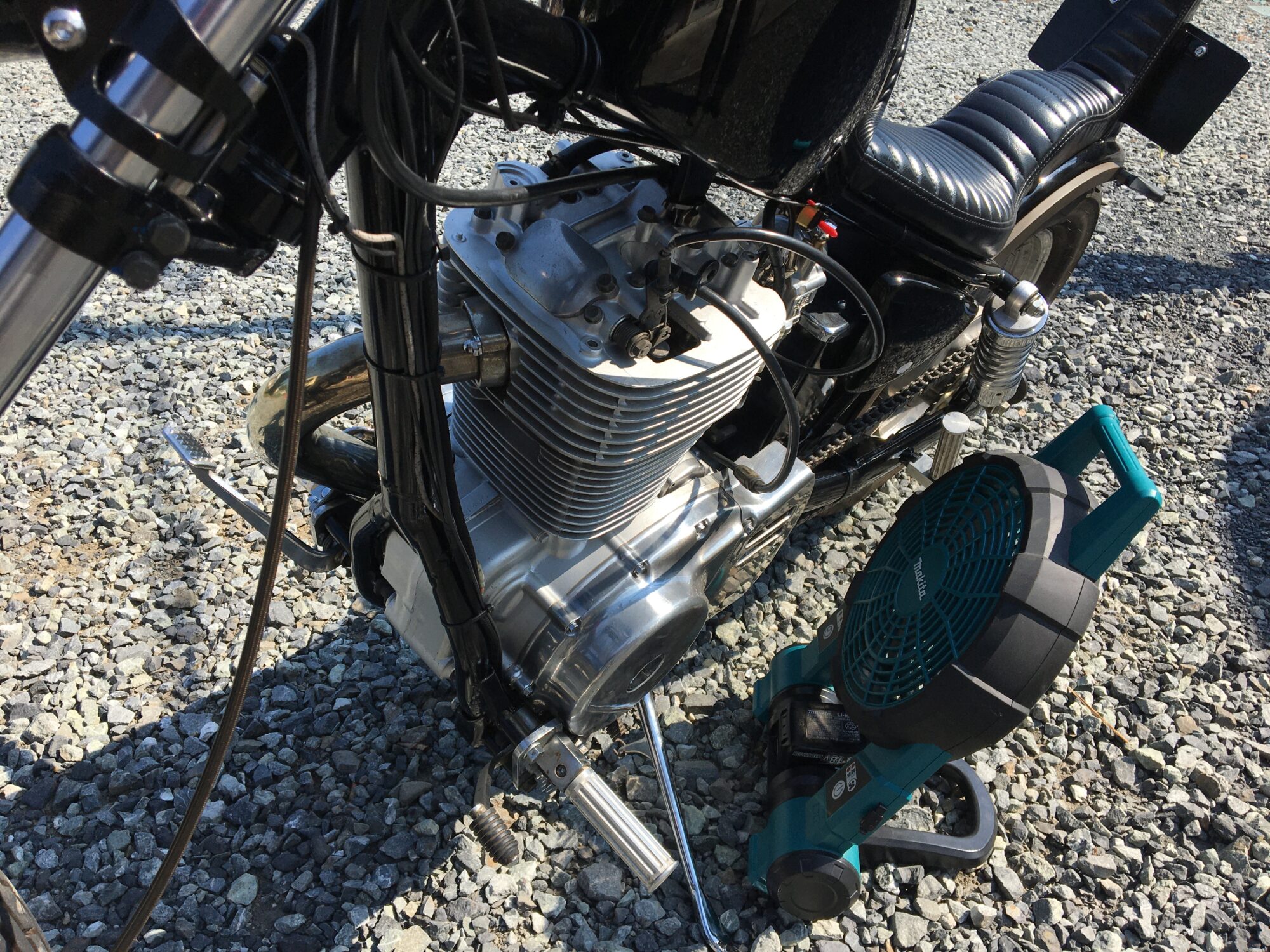 サベージキャタピラー整備できる方