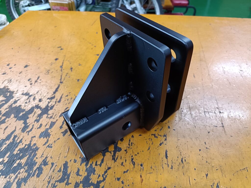 ittonu ランドローバー ヒッチレシーバー ittonu ランドローバー ヒッチレシーバー 並行輸入品】ボルトオン